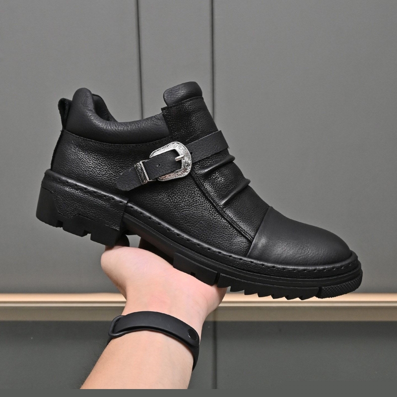 Pra*a casual shoes